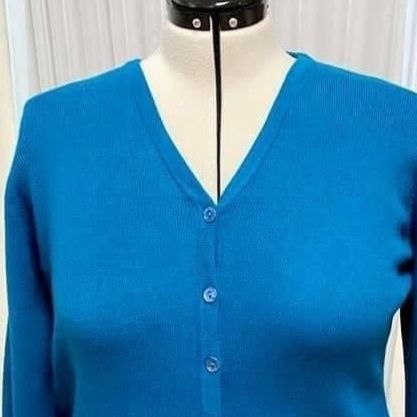 Susan Graver Teal Blue Long Sleeve Long Button Up Cardigan. Size Large. — image 2 of 2